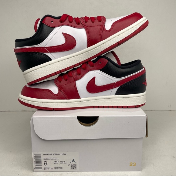 Nike Air Jordan 1 Retro Low WMNS “Reverse Black Toe” NEW - Picture 3 of 4